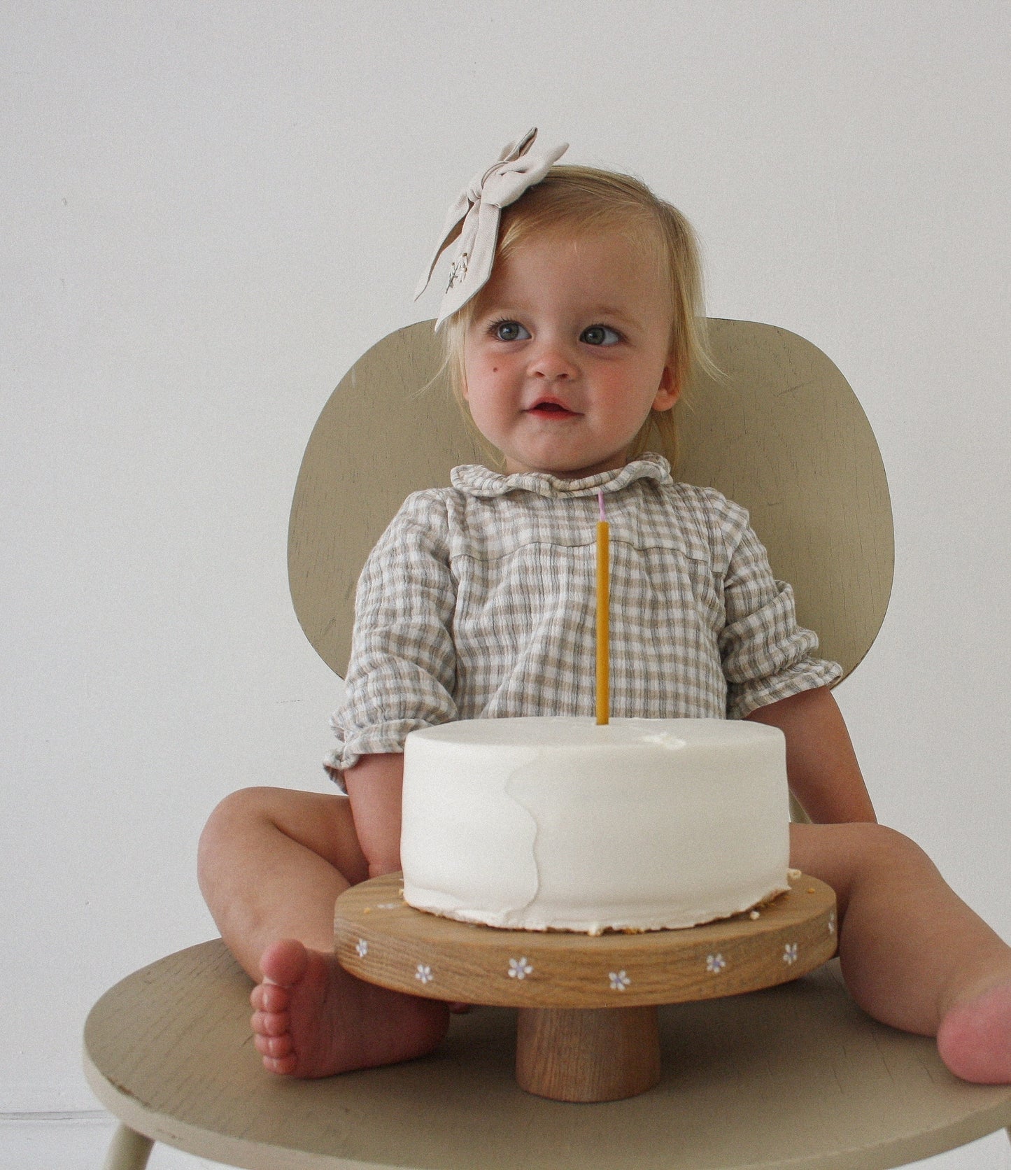 Timeless Oak Cake Stand 22cm - Meadow