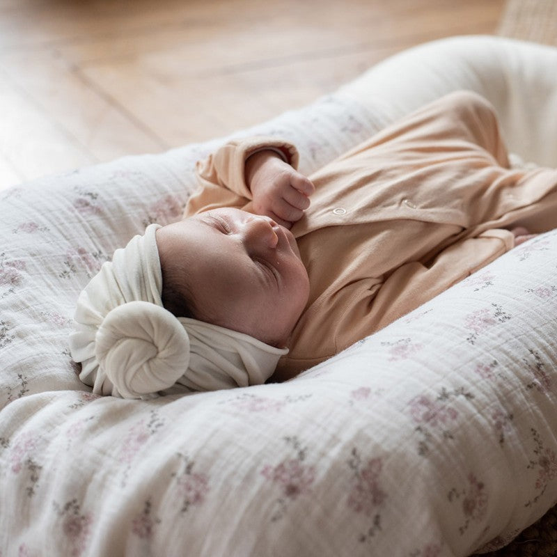 Organic Cotton Fitted Bassinet/Change Mat Sheet - Pansies